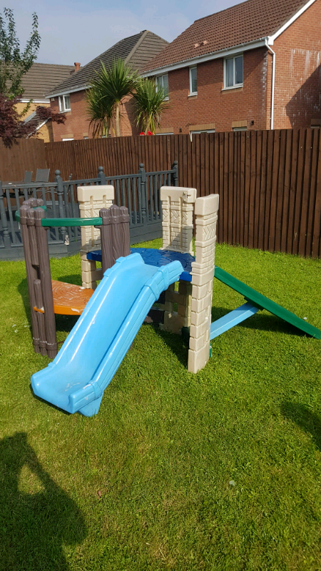 little tikes seek & explore climber